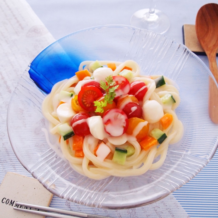 夏野菜のわさびフレンチサラダうどん